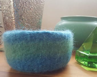 Bol en laine feutrée fait maison, Rangement, Bol en laine fait maison, Bol en laine feutrée fait main, Bol en laine fait main