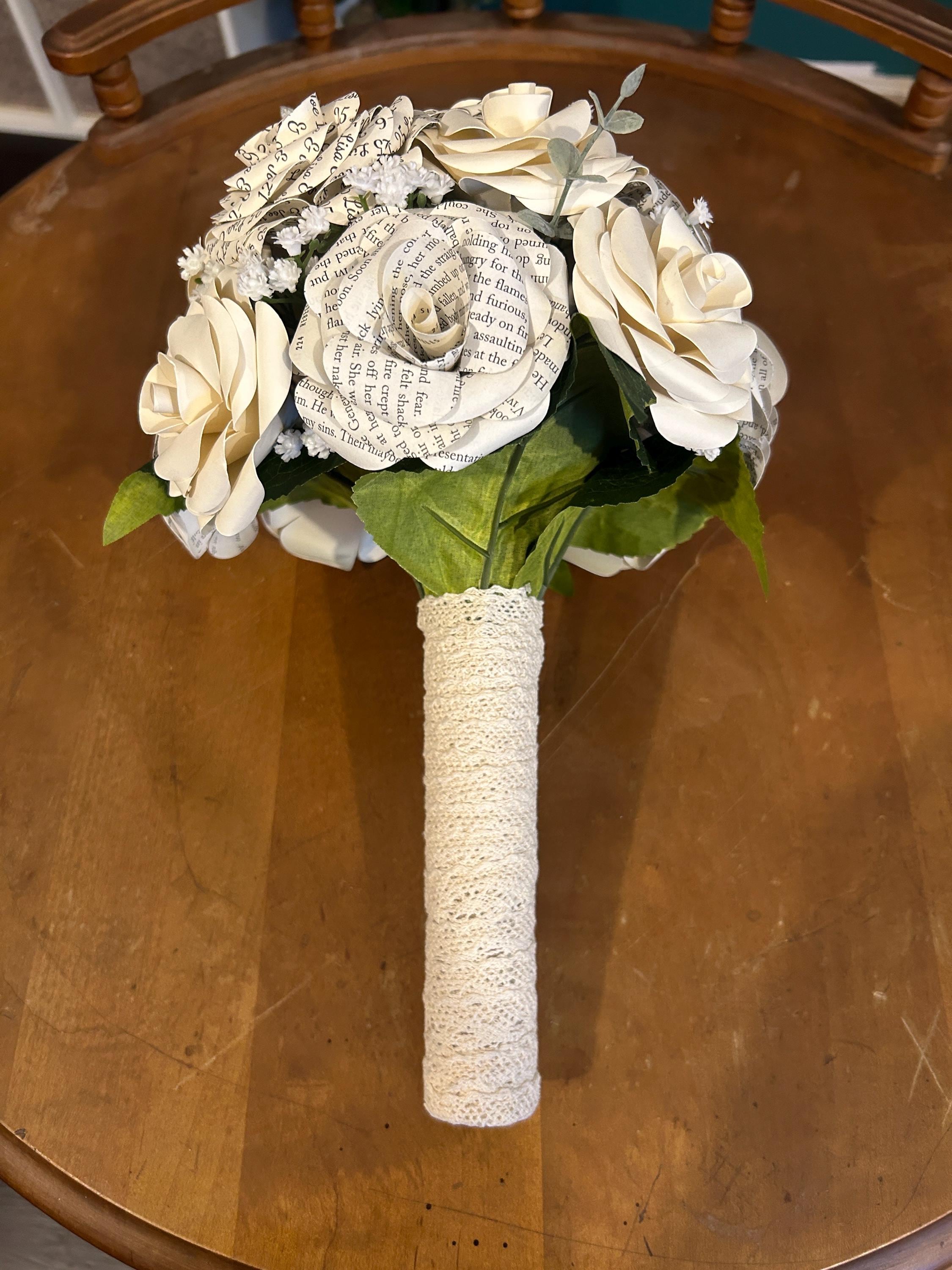 Classic 12-rose Book Page Bridal Bouquet | Custom Forever Wedding ...