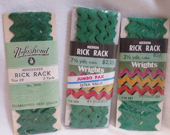 Rick Rack Lot Of 8 Green Packages / Vintage / Baby / Doll Clothing Medium Size