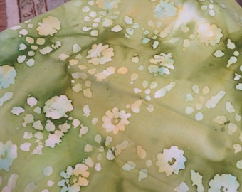 Green  Batik Sold By 1 (One) Yard Pre-Cut