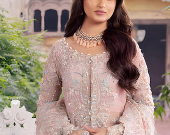 Lehenga Choli-trouwjurk Materiaal roze geborduurd werk Alle maten beschikbaar Gratis verzending