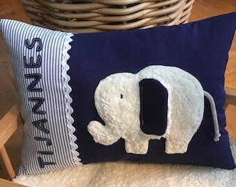 Kissen mit Namen, Namenskissen, Geschenke zur Geburt, Kinderkissen, Kuschelkissen, Entdeckerkissen, Elefant