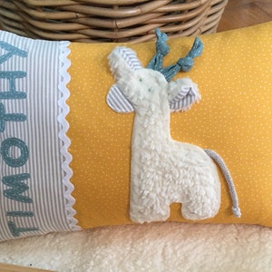 Pillow with name, name pillow, gifts for birth, children&#39;s pillow, cuddly pillow, explorer pillow, giraffe