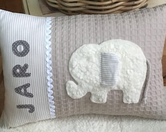 Kissen mit Namen, Namenskissen, Geschenke zur Geburt, Kinderkissen, Kuschelkissen, Entdeckerkissen, Elefant