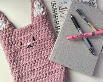 Crochet Book Sleeve, cozy handmade bunny book cover for Paperback and Hardcovers, cute gift for readers and Bookworms