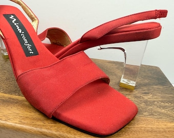 Scarpe con cinturino posteriore in raso rosso, tacchi alti in acrilico, abbigliamento formale anni '90, taglia 7,5