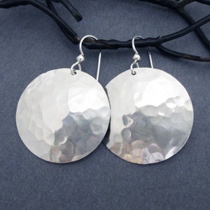 Shiny Hammered Silver Sterling Disc Earrings Round Dangles Artisan Modern Jewelry