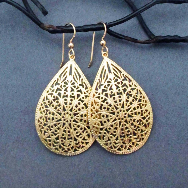 Naya Moroccan Inspired Dangle Earrings