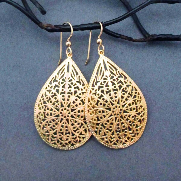 Filigrane Earrings main image 1