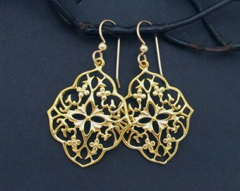 Gold Filigree Dangle Earrings Romantic Modern Moroccan Rhombus Dangles