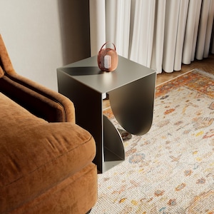 side table, round side table, sofa side table, metal end table, modern side table, metal side table, industrial furniture, book storage table, minimalist furniture, accent table, living room table, magazine end table, modern end table,