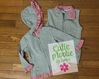 Monogrammed gray vest with gingham collar