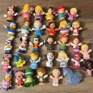 Fisher Price DISNEY iii VINTAGE Little People-Disney, Princess, Babies, Mickey, Barbies, Frozen, Castle, Horse, Collectable, Rare, Talkers
