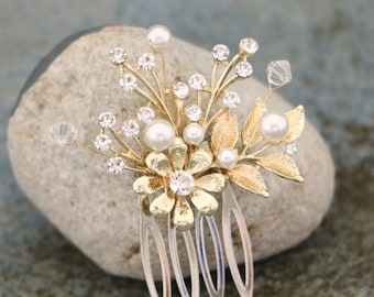 sparkle hair comb Crystal vine comb Gold bridal hair comb bridal side headpiece wedding hair piece pearl hair comb updo Wedding hair comb