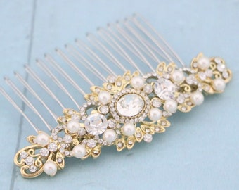 Vintage style Wedding hair comb Gold veil comb Side bridal headpiece Gold Bridal hair comb Pearl hair piece Rhinestone hair comb Bridal comb