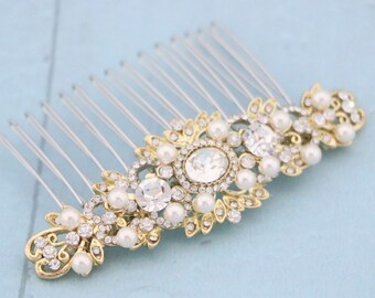 Pearl Wedding comb Gold veil comb Wedding hair accessories for bun Wedding hair jewelry Bridal hair comb Rhinestone Wedding hair clip Bridal