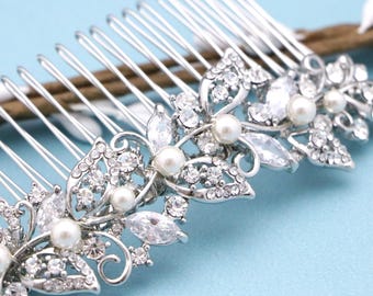 Crystal Pearl Hair Comb, Bridal Headpiece Silver Bridal hair clip Pearl Wedding hair comb Bridal hair accessories Wedding hair clip Bridal