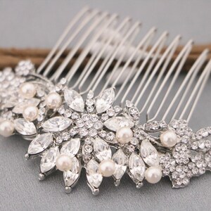 Bridal hair comb Side bridal headpiece Rhinestone hair piece Wedding hair comb Crystal hair comb Pearl drop Wedding earrings Wedding comb in Hair comb Only