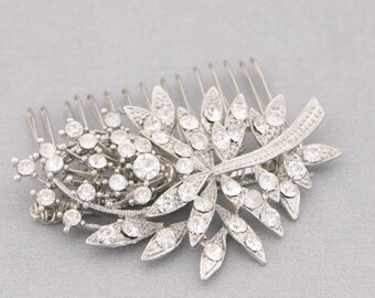 wedding hair comb silver bridal hair piece for veil crystal Headpiece Wedding hair accessories for bun Bridal hair comb updo Wedding comb