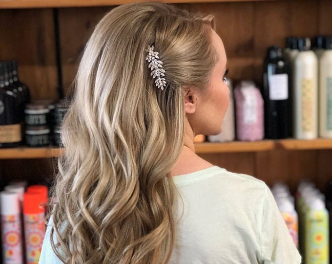 Featured listing image: Wedding hair comb,Crystal hair comb,Bridal hair comb,Rhinestone hair comb,Wedding hair accessories,Bridal comb,Wedding hair jewelry,Boho