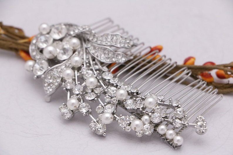 wedding hair comb floral wedding hair accessories bride wedding comb leaves Crystal Bridal hair comb Pearl hair comb Wedding head comb Boho