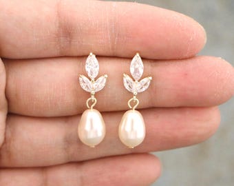 Pearl Drop Bridal Earrings, Gold Rhinestone Wedding Jewelry Set Gold Wedding earrings Crystal necklace earrings set Rose gold CZ earrings
