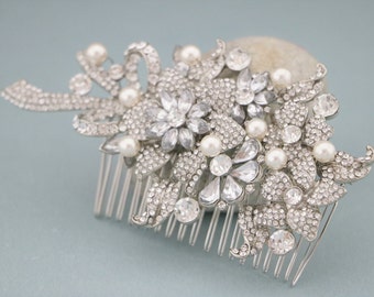 Pearl bridal hair comb Side Bridal hair piece Wedding hair comb Rhinestone side comb Crystal hair piece Wedding accessories hair Jewelry pin