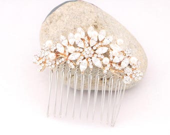 Pearl Wedding hair comb Small or Large Wedding hair clip Bridal hair accessories Gold veil comb Rose gold Bridal hair comb Wedding comb Side