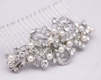 pearl wedding hair accessories Side bridal hair comb Silver Wedding hair comb Bridal hair jewelry Wedding comb in Bridal hair piece Boho