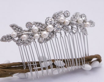 bridal hair comb side Wedding hair accessories for bun Gold veil comb Rose gold Wedding hair comb Pearl headpiece Wedding comb Small hairpin