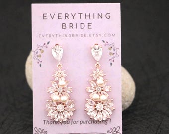 Gold Dangle Wedding Earrings Bridesmaid jewelry earrings Pearl earring