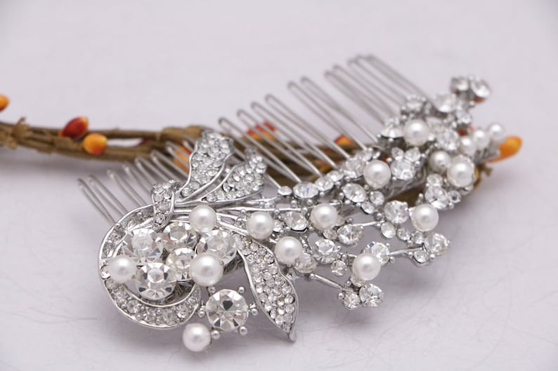 wedding hair comb floral wedding hair accessories bride wedding comb leaves Crystal Bridal hair comb Pearl hair comb Wedding head comb Boho