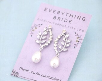 Pearl Rhinestone Chandelier Bridal Earrings Gold Pearl drop earring Wedding crystal earring CZ earrings Rosegold Wedding earrings Bridesmaid