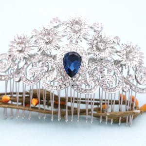 Silver Wedding comb Navy blue Wedding hair comb Bridal hair piece Wedding hair accessories for bun Bridal headpiece Emerald Crystal comb
