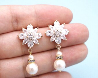 boho gold wedding earrings Pearl drop Bridal earrings Crystal earrings