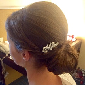 Pearl Wedding hair comb Silver Wedding hair accessories for bun Rhinestone Wedding comb Boho hair jewelry Gold Bridal hair comb Bridal comb
