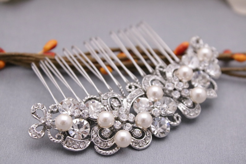 Bridal hair accessories pearl Wedding hair comb Crystal Bridal comb Wedding hair piece Rhinestone Wedding comb Boho Bridal hair comb Prom