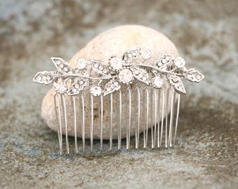 Silver Wedding comb updo Bridal hair accessories for bun Wedding headpiece Bridal hair jewelry Side Bridal hair comb Wedding hai clip Side