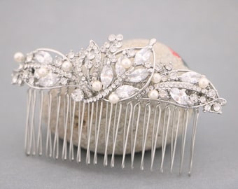 Silver Wedding hair comb Pearl side comb Wedding hair accessories floral Bridal hair piece Wedding hair bling Bridal headpiece Wedding comb