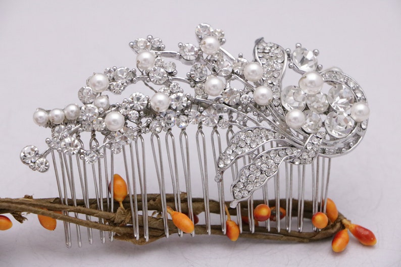 wedding hair comb floral wedding hair accessories bride wedding comb leaves Crystal Bridal hair comb Pearl hair comb Wedding head comb Boho