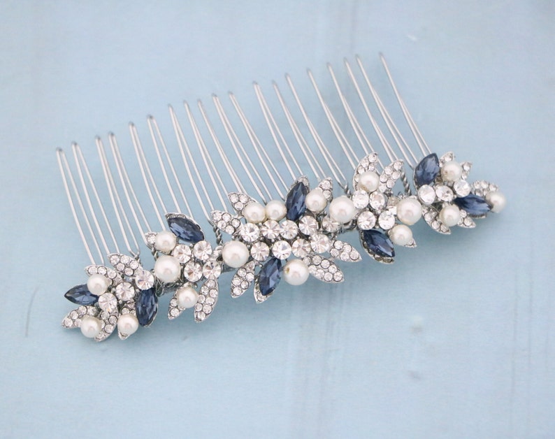 Navy blue Wedding hair comb Side Wedding headpiece Blue hair jewelry Bridal hair comb Wedding hair accessories Pearl side comb Bridal comb image 2