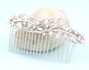 Wedding hair comb Silver Bridal hair accessories for bun Wedding headpiece Bridal hair jewelry Wedding comb Bridal hair clip Rhinesotne comb