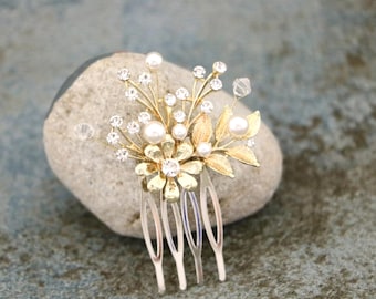 Wedding hair comb Side Wedding comb Gold veil comb Rose gold Bridal hair comb Pearl hair piece Wedding hair jewelry Bridal hair accessories