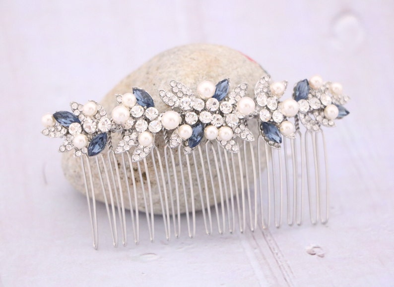 Navy blue Wedding hair comb Side Wedding headpiece Blue hair jewelry Bridal hair comb Wedding hair accessories Pearl side comb Bridal comb image 1