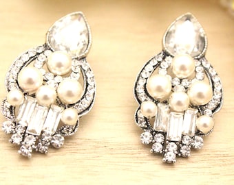 Bridal earrings,Crystal earrings,Chandelier earrings,Boho Wedding earrings,Bohemian earring,Wedding earrings studs,Bridesmaid earrings pearl