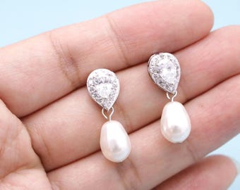 Pearl drop Wedding earrings Bridal jewelry earrings CZ Bridal earrings Rhinestone earrings Gold Bridesmaid earrings Wedding pearl earrings