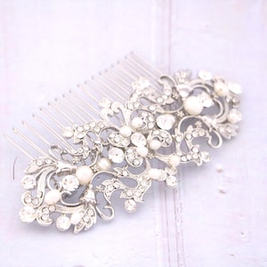 Pearl Crystal Bridal Hair Pieces Pearl and Jewel Hair Comb Silver Wedding hair comb Boho hair jewelry Wedding hair comb Rhinestone Wedding