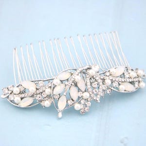 Silver Wedding comb White opal Wedding hair comb Blue hair jewelry Wedding hair jewelry Navy blue Bridal hair comb Side bridal headpiece