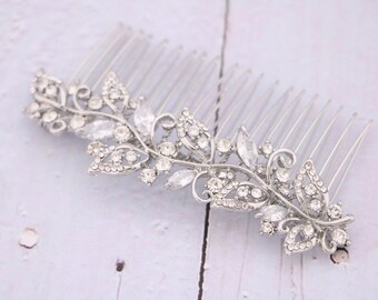 Wedding Hair Accessories for Bun Silver Wedding hair comb Headpiece Wedding hair jewelry Bridal hair comb Rhinestone hair clip Gold veil pin