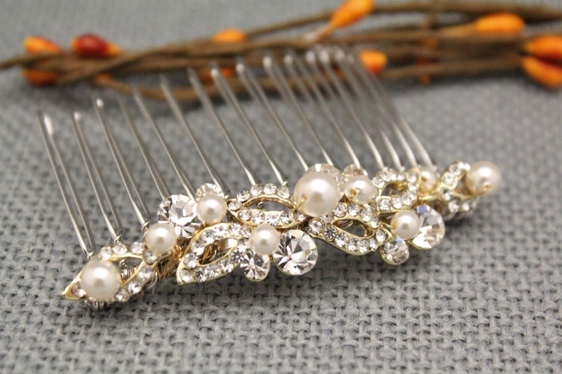 Bridal headpiece gold floral Wedding hair comb Pearl hair accessories Wedding hair jewelry Bridal hair comb Rhinestone hair comb Gold hair